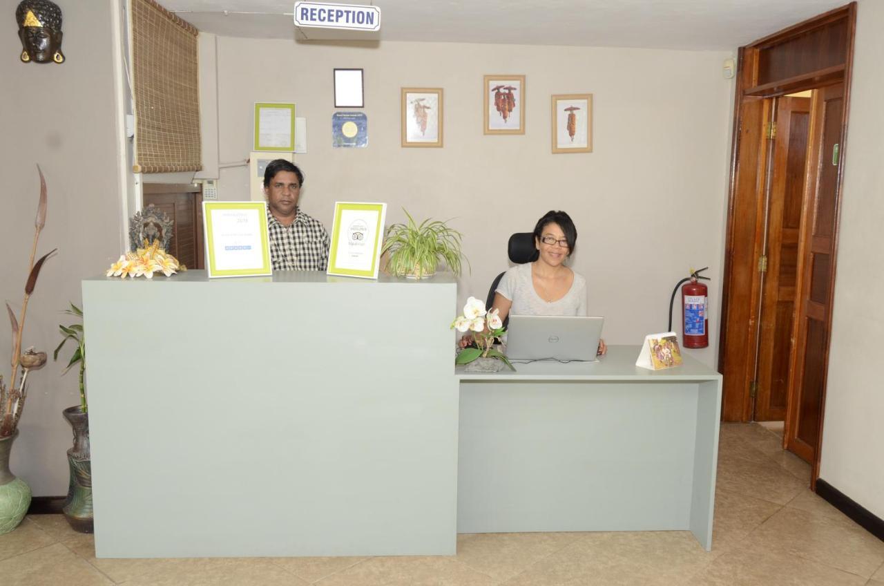 纳尔默达别墅度假酒店 格兰贝伊 外观 照片
